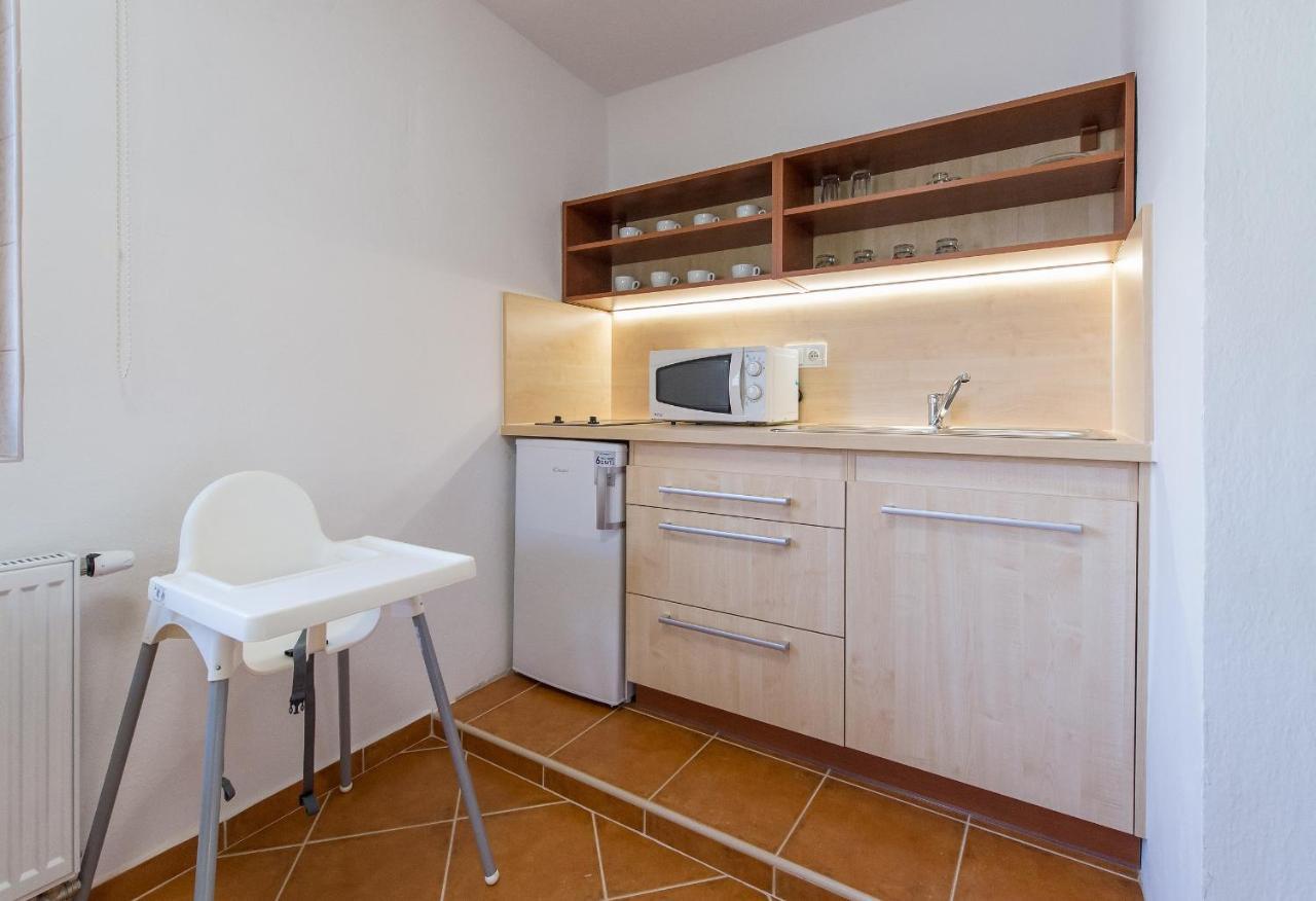 Penzion Leknin Třeboň Exterior foto