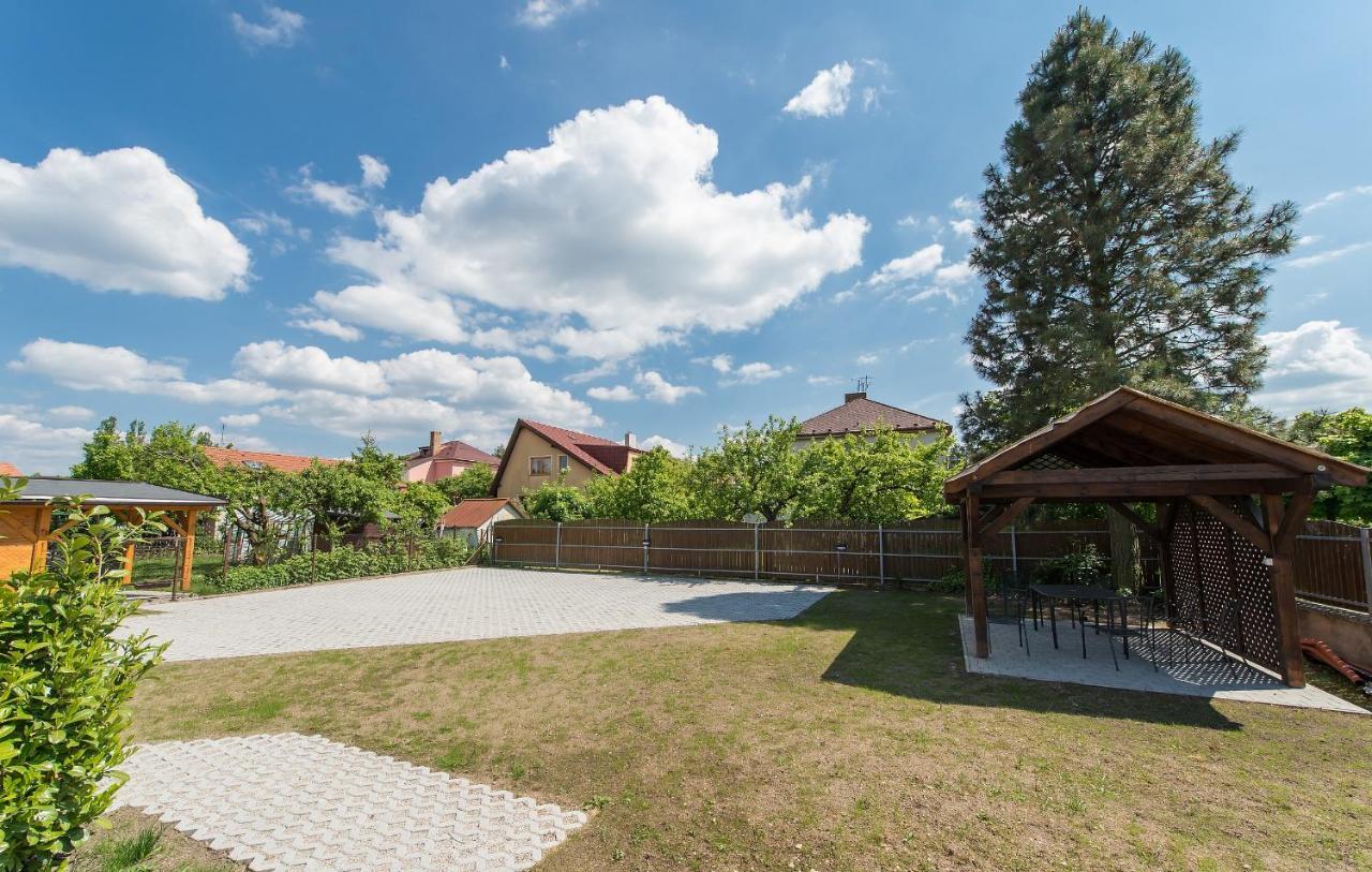Penzion Leknin Třeboň Exterior foto