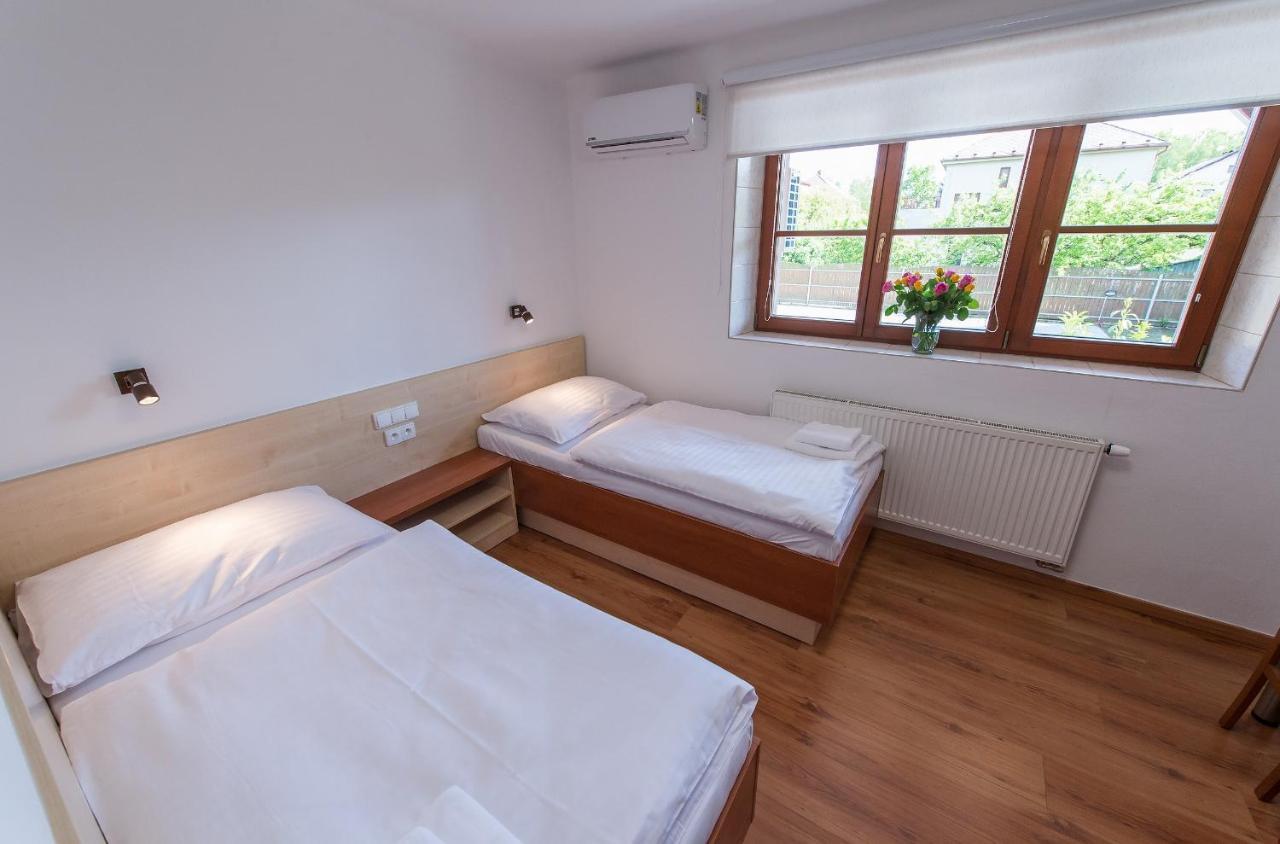 Penzion Leknin Třeboň Exterior foto