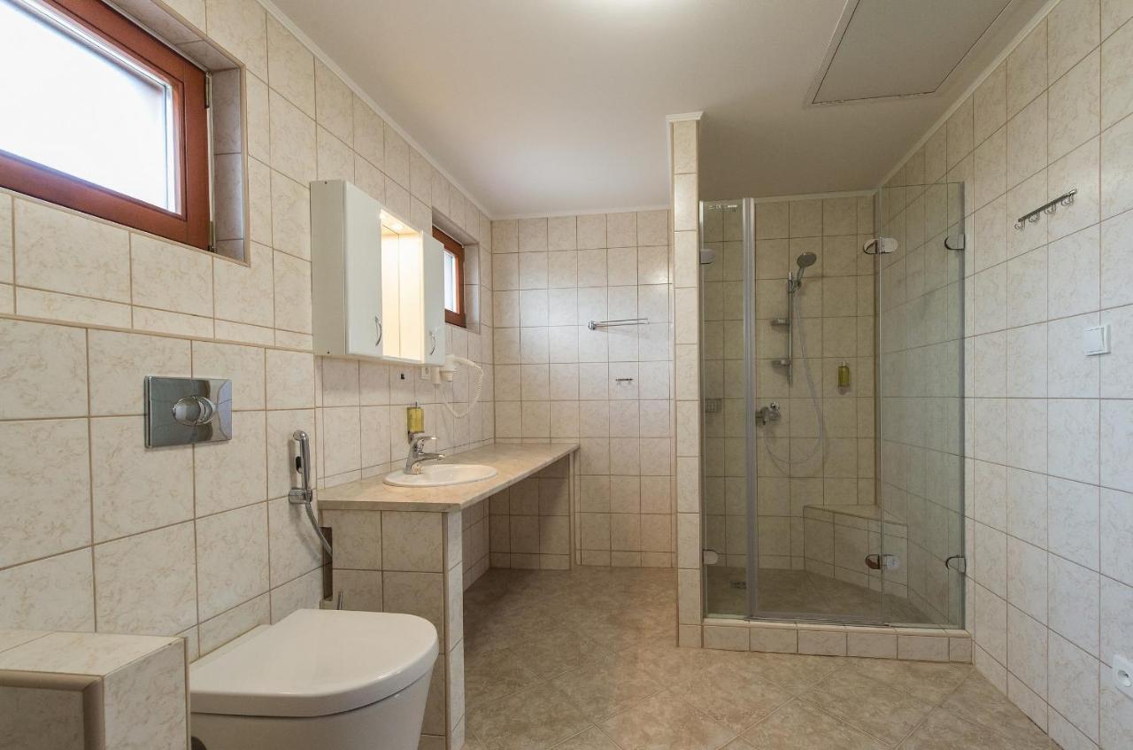 Penzion Leknin Třeboň Exterior foto